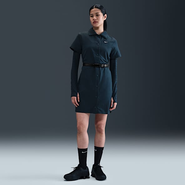 NIKE ナイキ　半端丈スカート　バックスリットファスナー　ブラック NIKE公式】 Nike Sportswear スカート & ドレス【ナイキ公式通販】